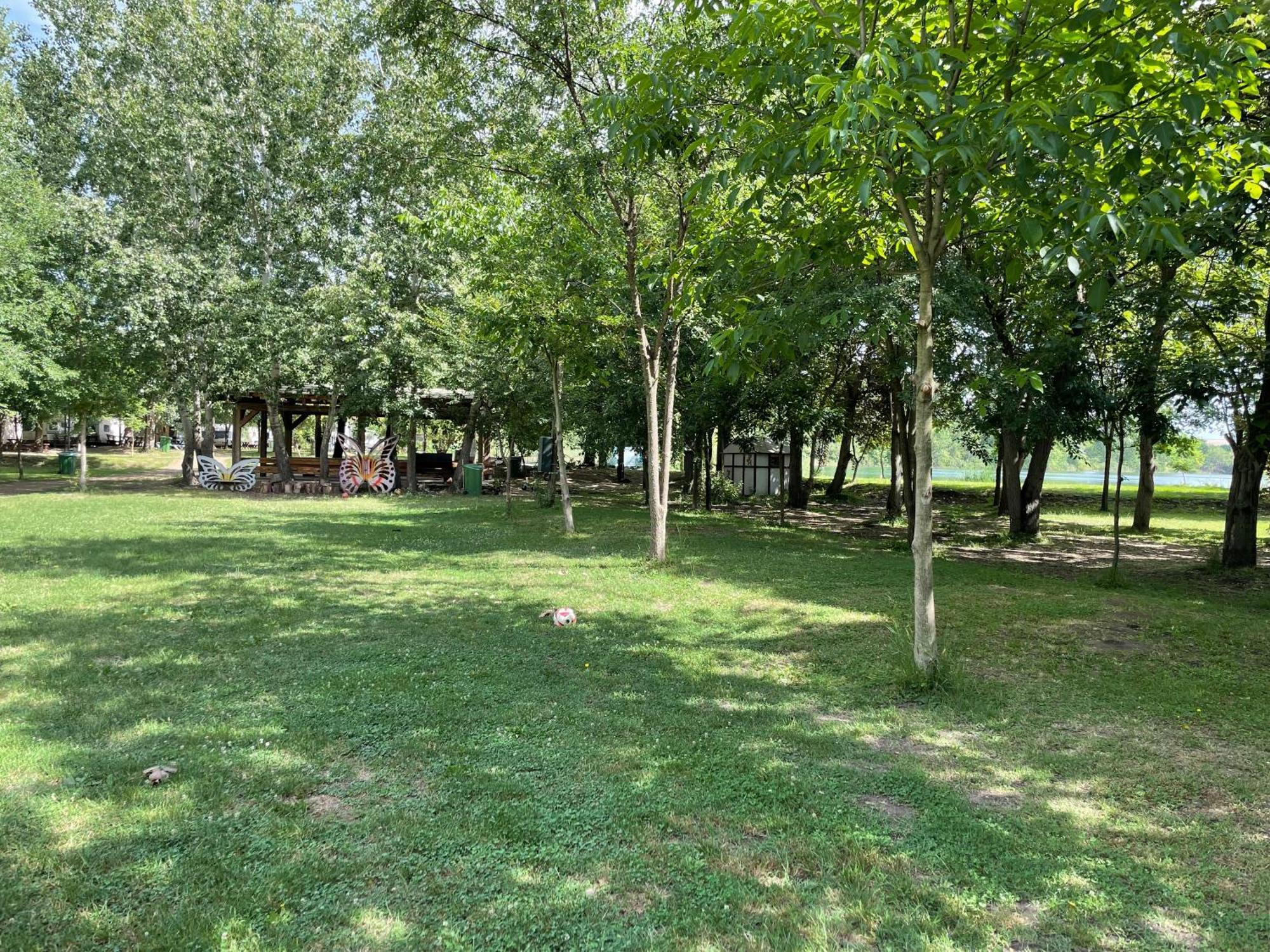 Camping Oaza Bela Crkva  Exterior foto