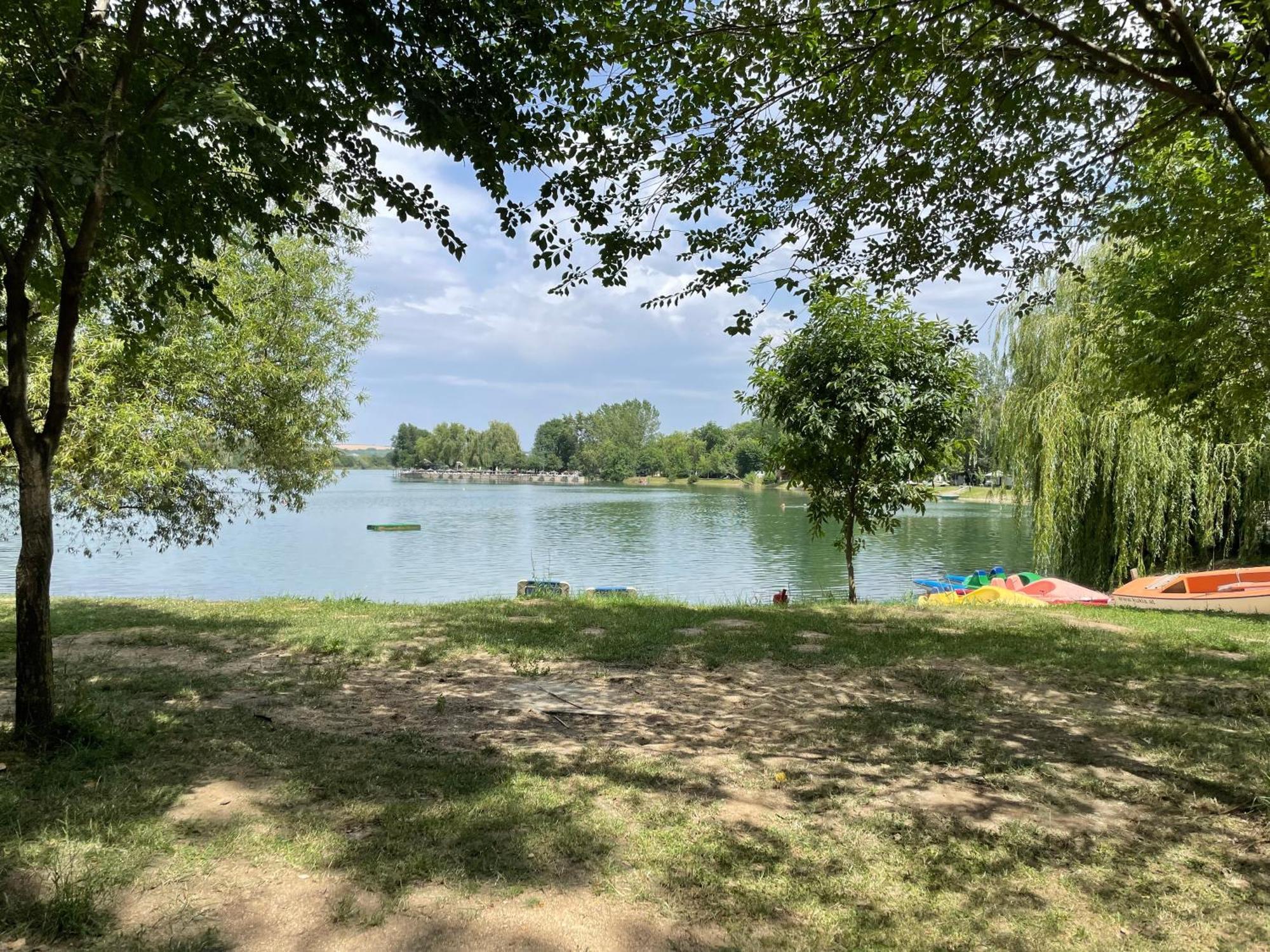 Camping Oaza Bela Crkva  Exterior foto